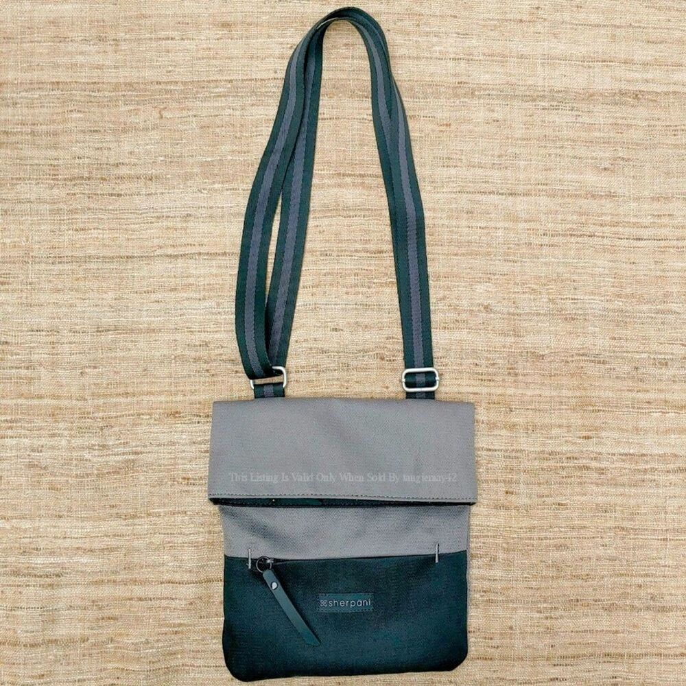 Sherpani Crossbody Bag Travel Purse Black Grey Pica